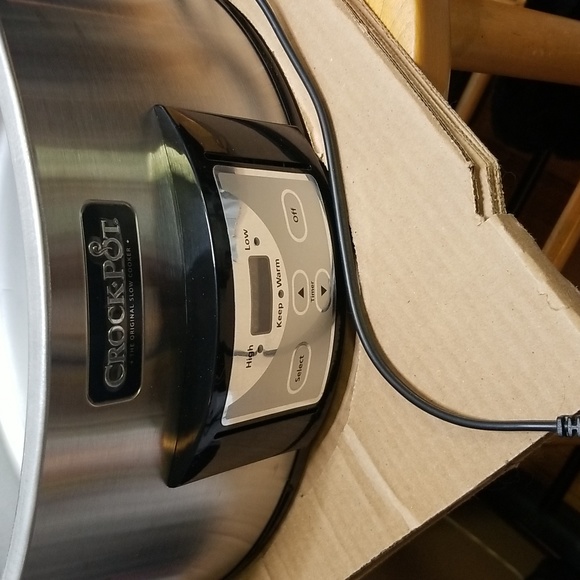 Crock-Pot 6 Quart Cook & Carry Programmable Slow Cooker with Digital Timer - Picture 11 of 17